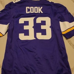 Minnesota Vikings Dalvin Cook Home Jersey (Size Medium) Great Condition